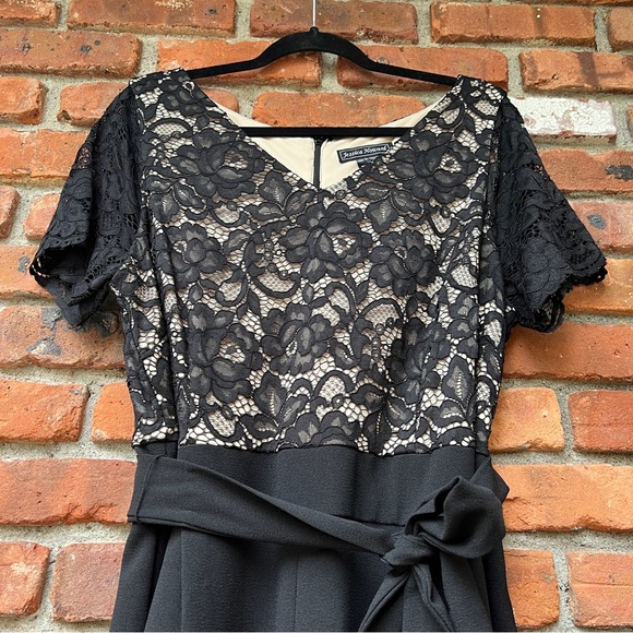 JESSICA HOWARD 18 jumpsuit black v neck short sleeve - Picture 4 of 13